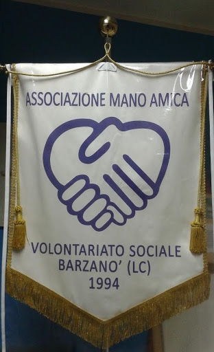 Donata una nuova vettura all’associazione Mano Amica