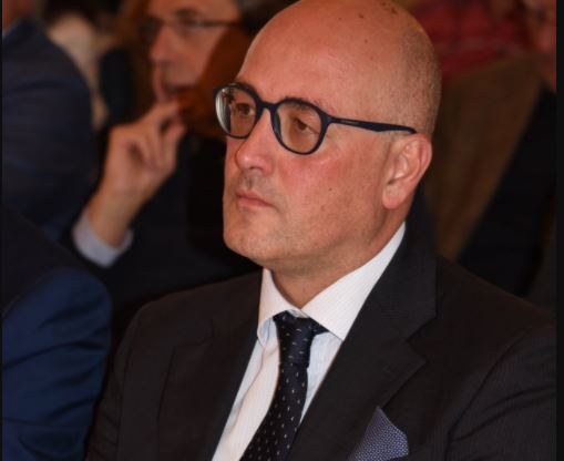 Natale blindato, il presidente della Provincia di Lecco furente: “Discriminazione geografica… noi non  festeggiamo la Vigilia”