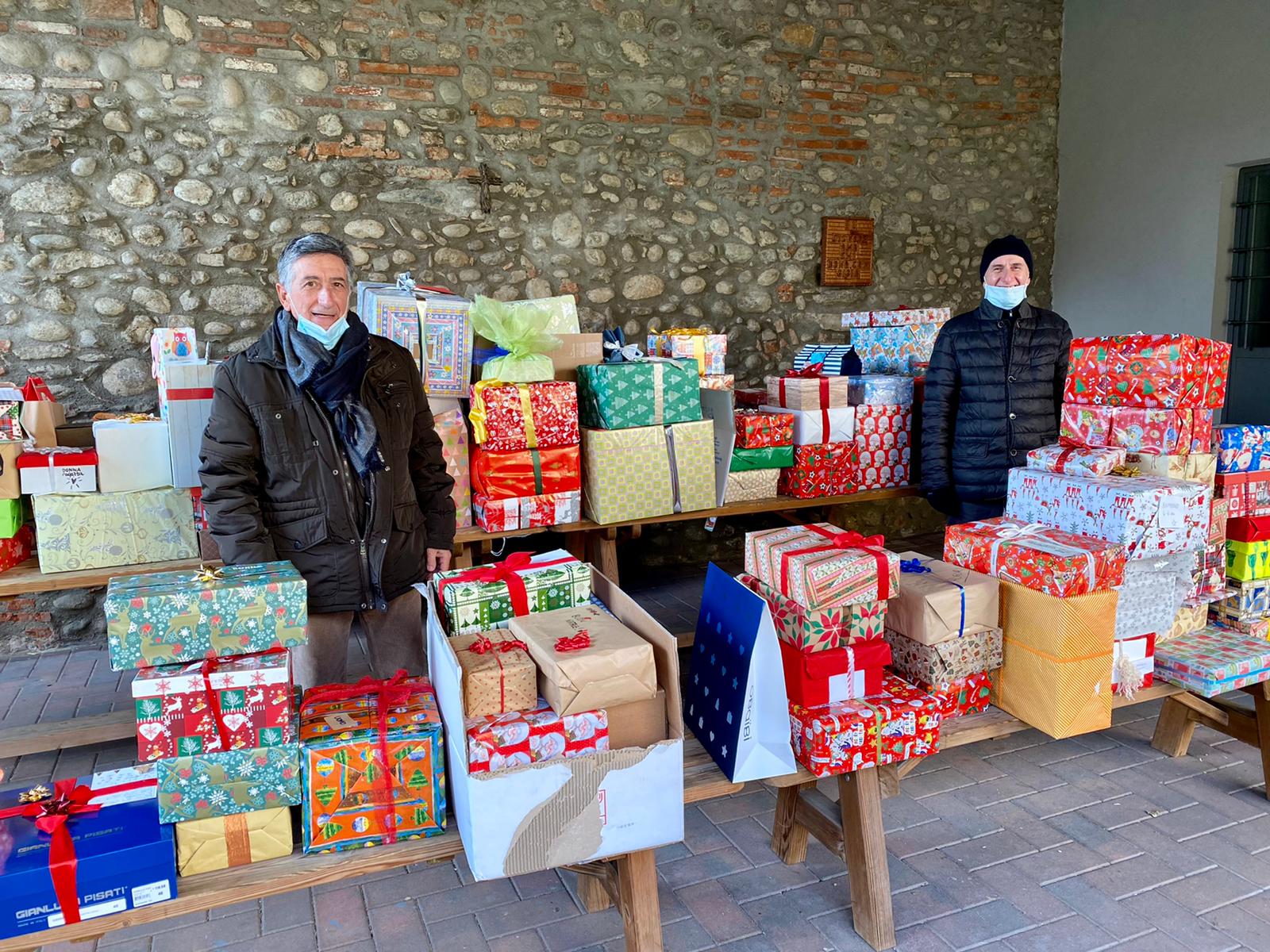 adotta 2 Raccolta alimentare a favore delle famiglie osnaghesi in difficoltà