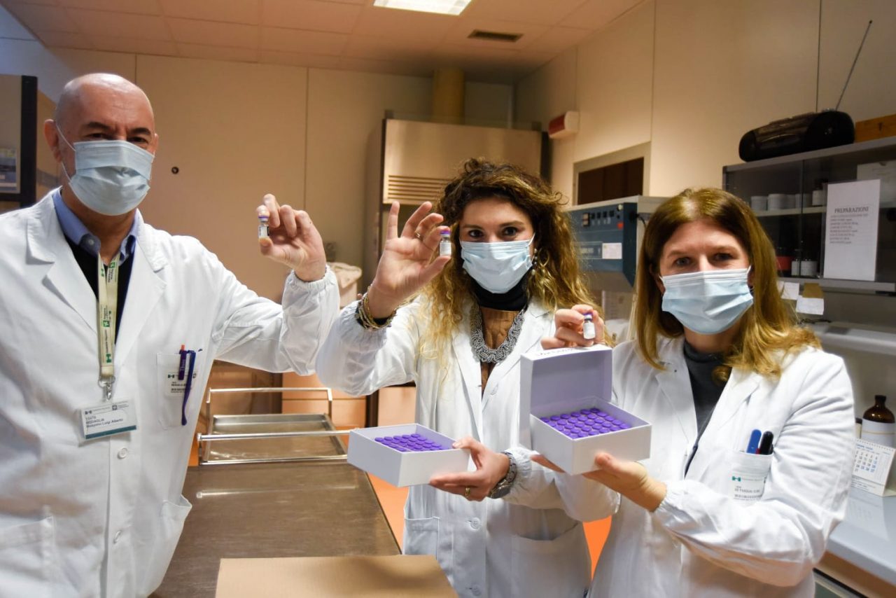 Vaccini anti Covid, ecco le prime fiale in Lombardia FOTOGALLERY