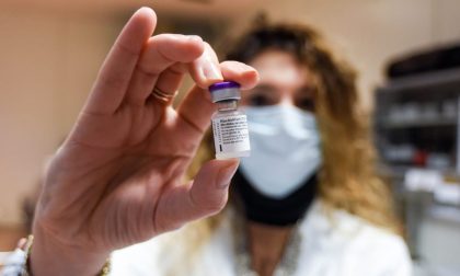 E' il grande giorno: oggi i primi vaccinati Covid nel Lecchese