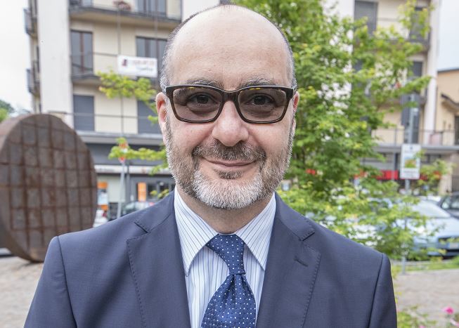 “Bisogna trovare il coraggio di staccare la spina, mettere mano alla legge elettorale”