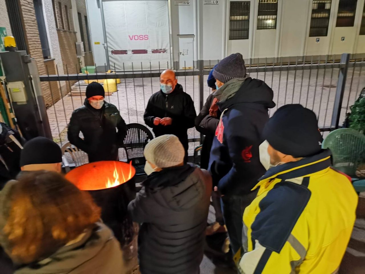 Voss, sindacati delusi. “Dall’azienda solo chiusure”