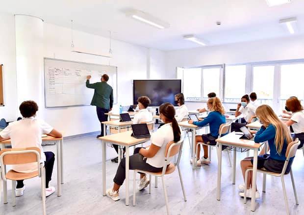 Scuola: lezioni in presenza alle superiori nel Lecchese dal 25 gennaio