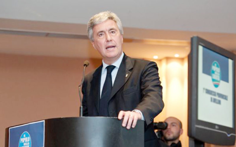 Serie D, confermato alla presidenza Cosimo Sibilia: ok a playoff e playout.