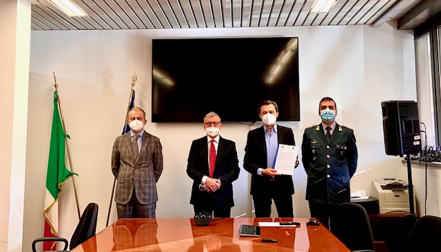 Controllo di vicinato: sindaco e prefetto firmano il protocollo