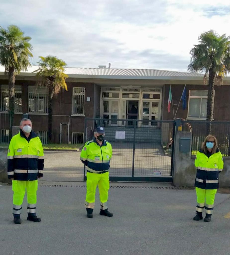 Protezione Civile della Brianza in azione nelle scuole superiori del Casatese