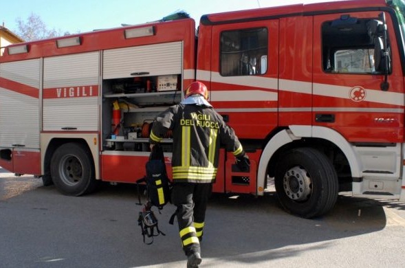 Vigili del fuoco in difficoltà: Carenze di personale, da quattro