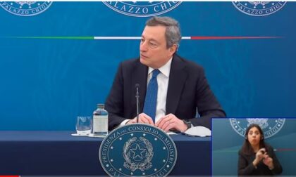 Il premier Draghi conferma: “Dopo Pasqua scuole aperte fino alla prima media anche in zona rossa”