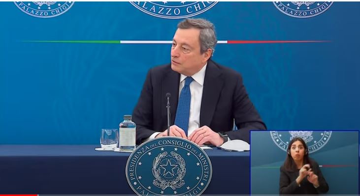 Il premier Draghi conferma: “Dopo Pasqua scuole aperte fino alla prima media anche in zona rossa”