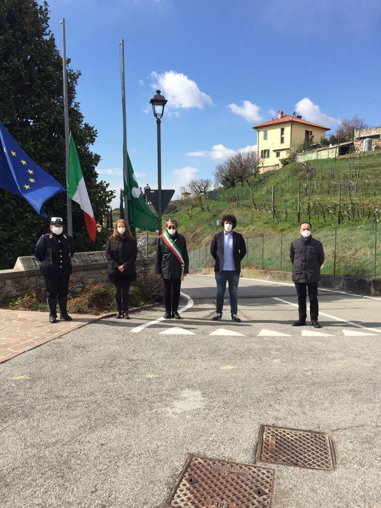 Giornata vittime Covid, le foto e i video delle commemorazioni nel territorio