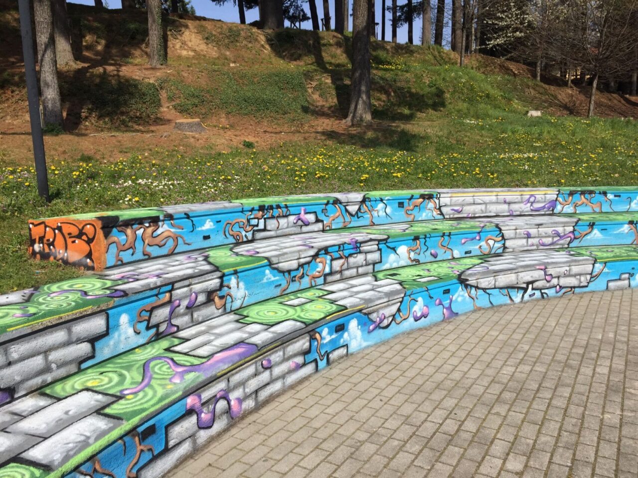 Barzanò: un nuovo colore agli spazi del Parco Mézières grazie al giovane artista Mipam