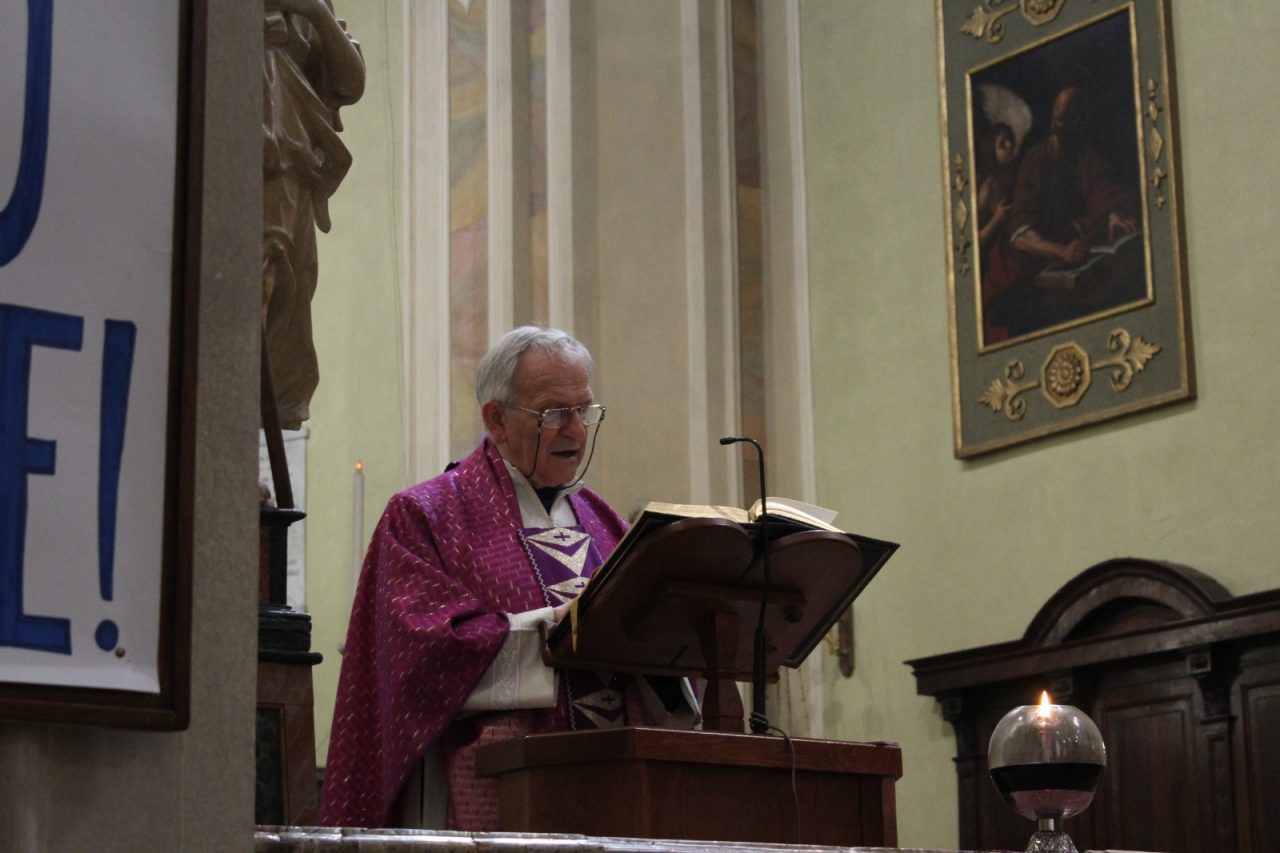 Una messa in ricordo di chi la pandemia ha portato via FOTO