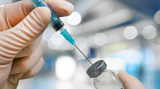 Vaccinazioni: circa 450mila prenotazioni in meno di 24 ore per la fascia 50-59 anni