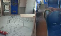 Ancora un assurdo atto vandalico: treno distrutto e danni per migliaia di euro