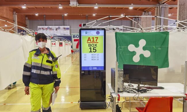 Aria nuova col portale delle Poste: duecentomila prenotazioni in un giorno