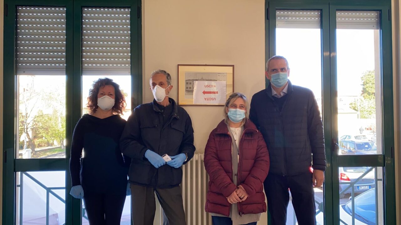 Vaccinazioni: riaprono gli hub territoriali per i richiami. Si parte domani da Merate