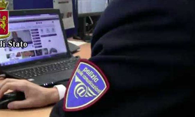 Adescano 14enne in chat: sei denunciati per pedopornografia e atti sessuali con minori