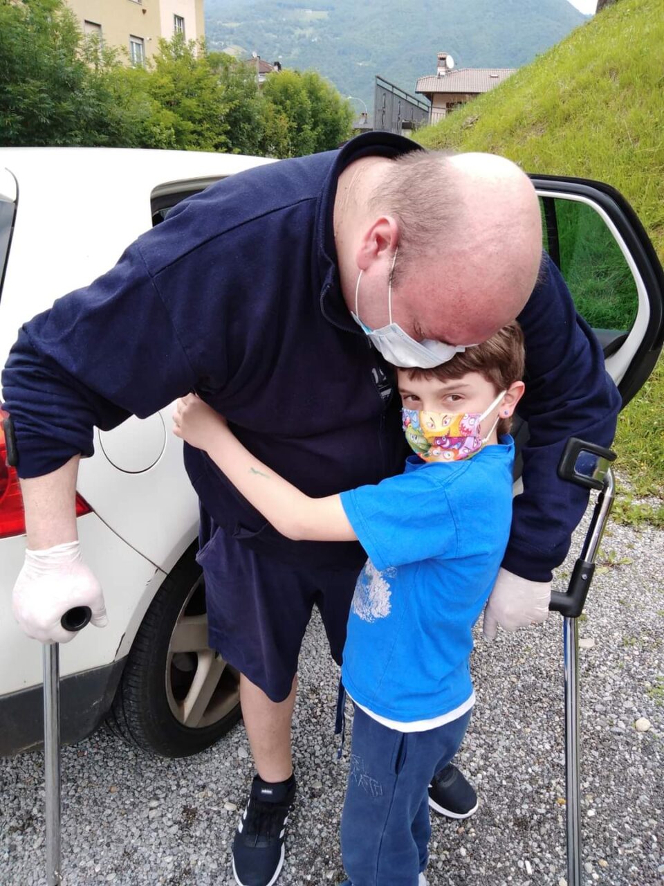 Sopravvissuto al Covid e a un lungo coma: “Sono vivo per miracolo”