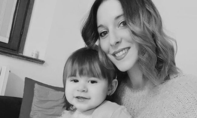 Uccisa a 18 mesi dal compagno della mamma: l’addio  alla piccola Sharon, La lettera della mamma al suo angelo