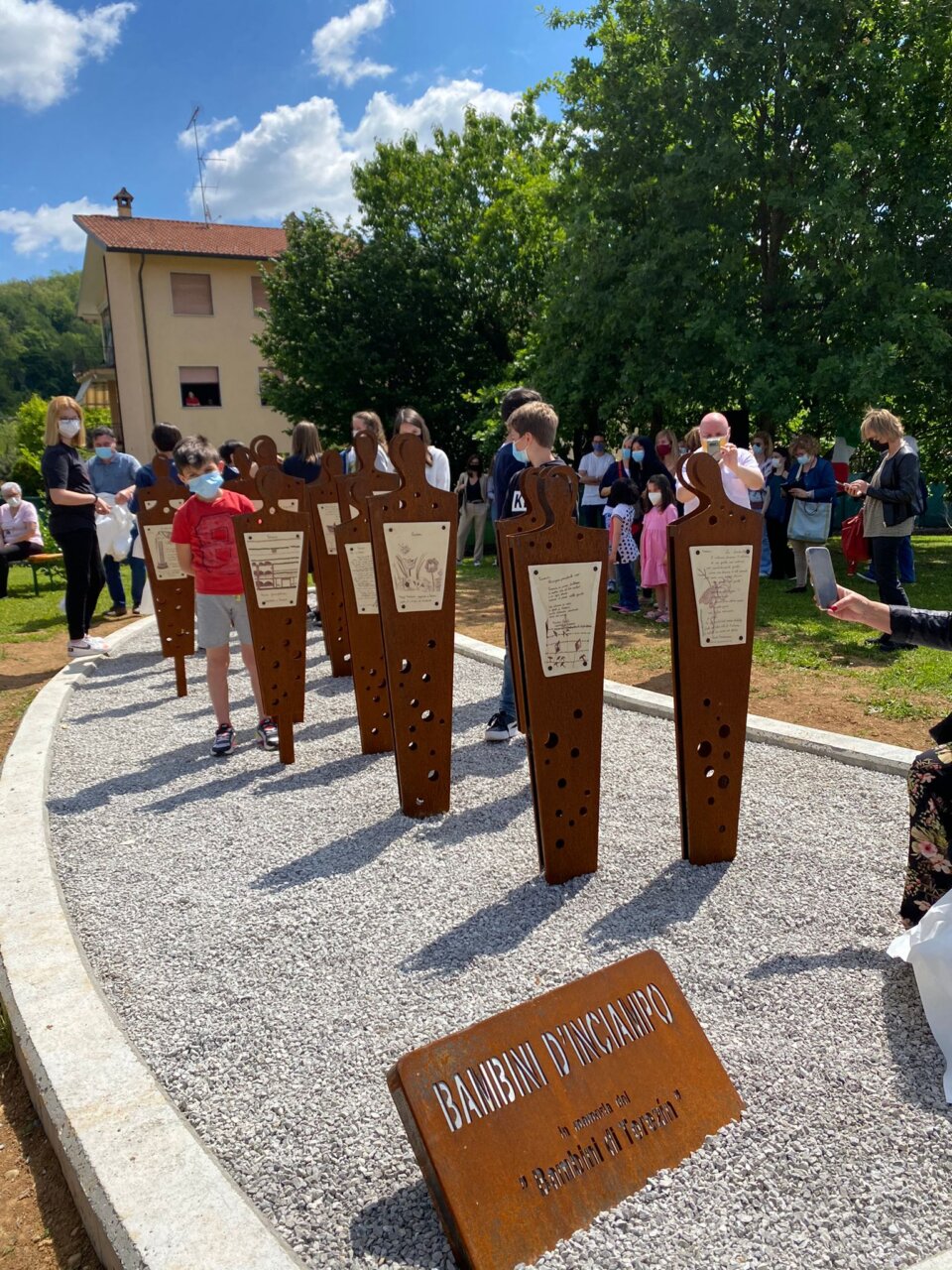 viganò-inaugurato-monumento in-memoria-della-shoah