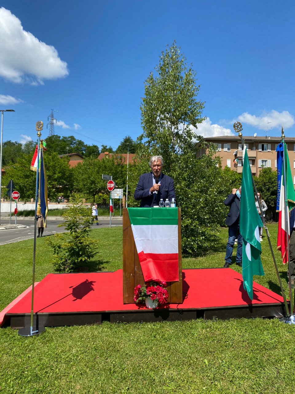 viganò-inaugurato-monumento in-memoria-della-shoah