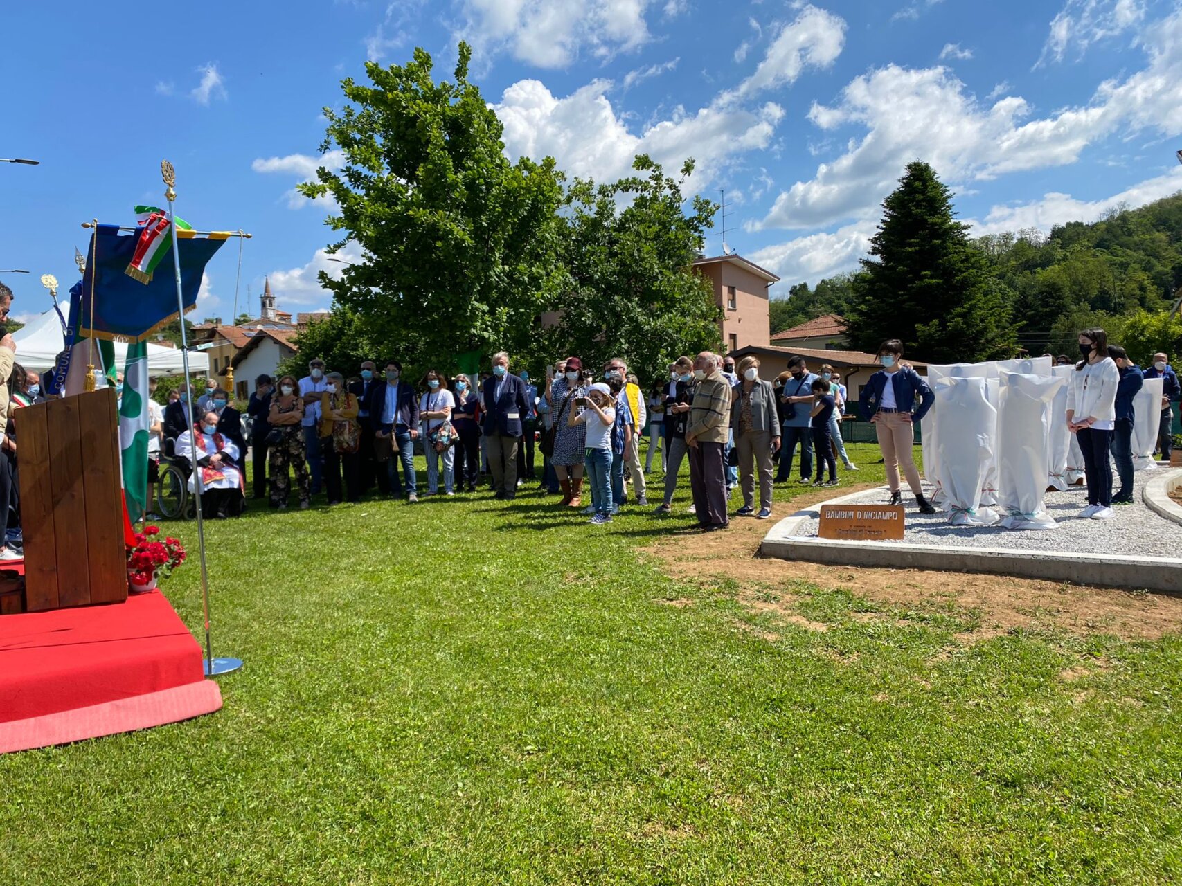 viganò-inaugurato-monumento in-memoria-della-shoah