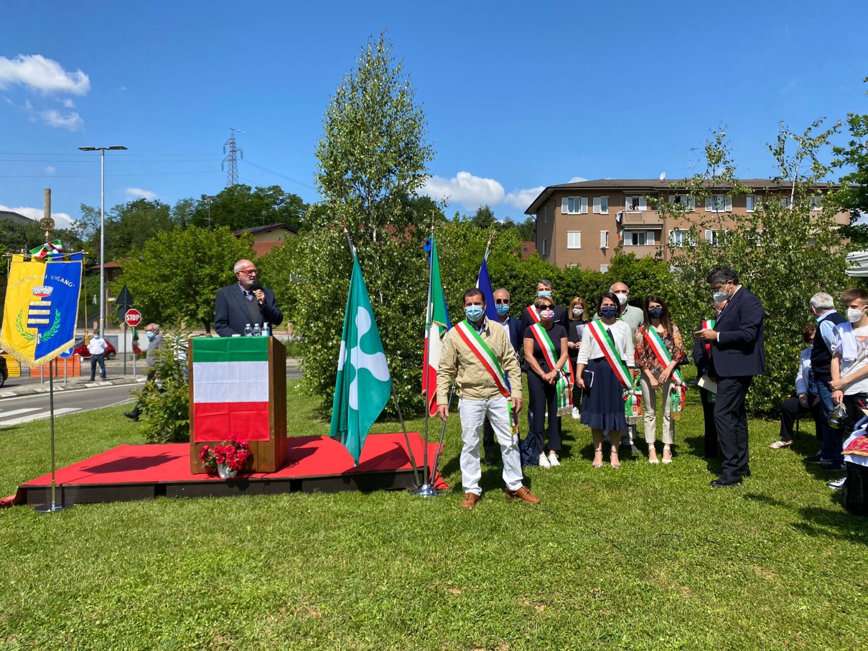 viganò-inaugurato-monumento in-memoria-della-shoah