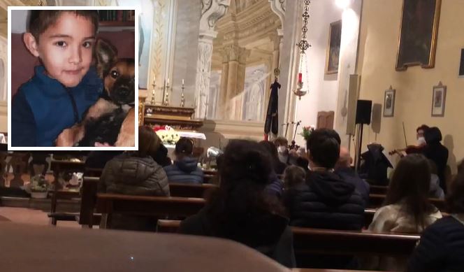 Dolci note della sorella per il piccolo Gioele