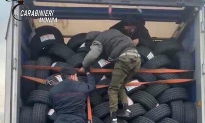 Tre clandestini minorenni trovati nascosti a bordo di un camion