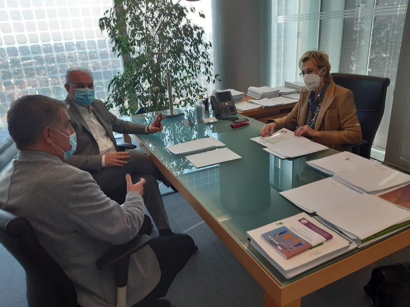 Vaccini Covid: già oltre 400mila prenotazioni per la fascia 12 – 29 anni