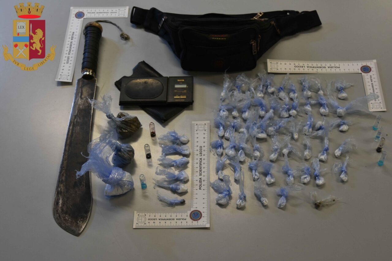 Spaccio nei boschi: arrestato un 35enne