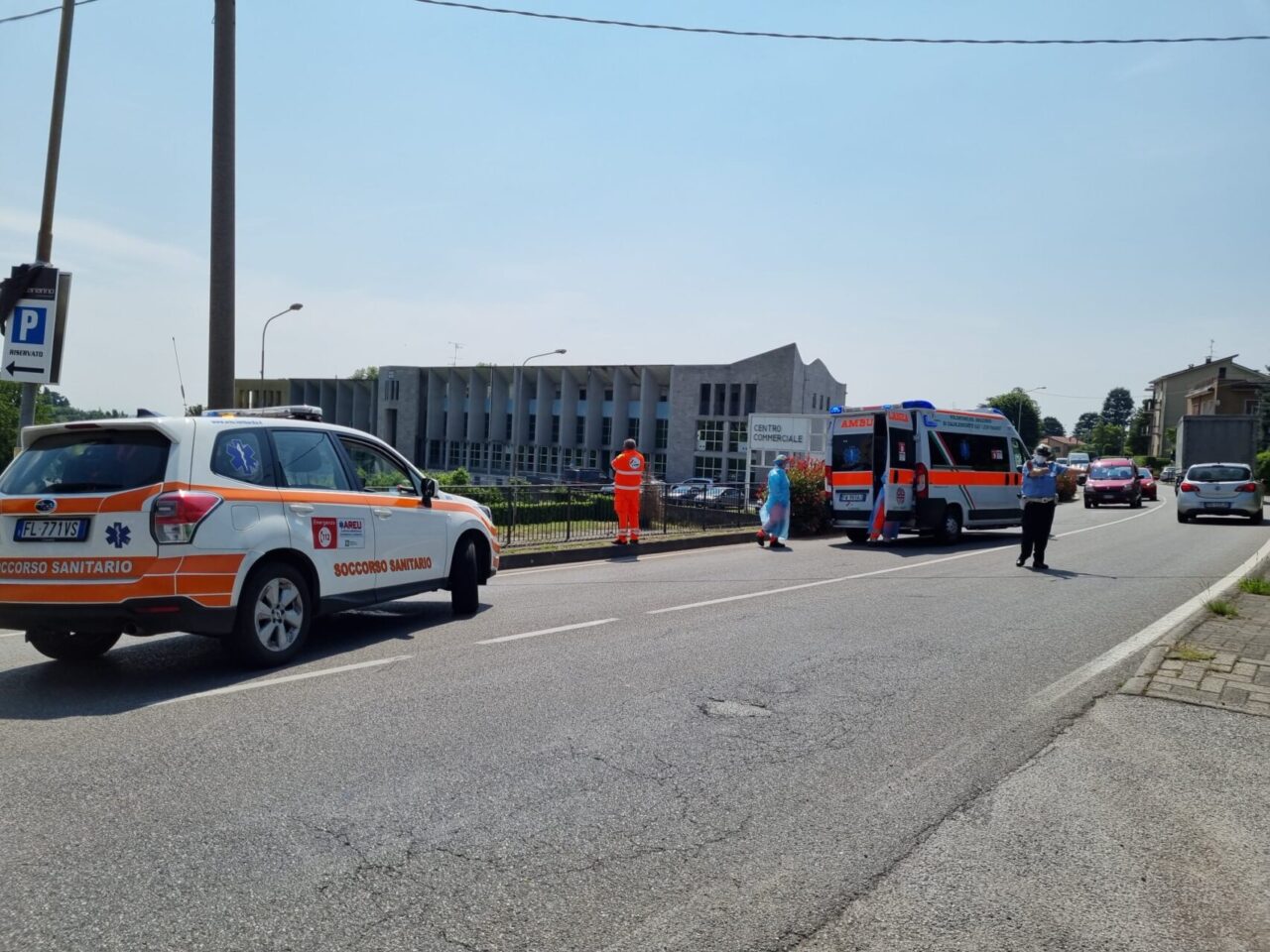 Scontro auto-moto a Casatenovo, un ferito