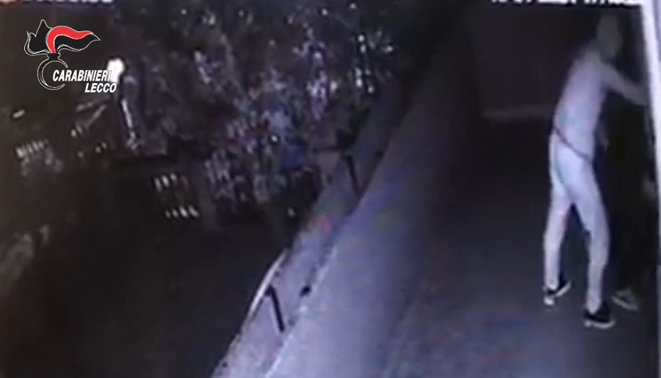 Sgominata la banda dei furti in abitazione: tra i predoni accusati di 47 colpi anche un ex poliziotto