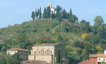 Belvedere e Alta Collina invivibili di sera tra schiamazzi e gare di moto