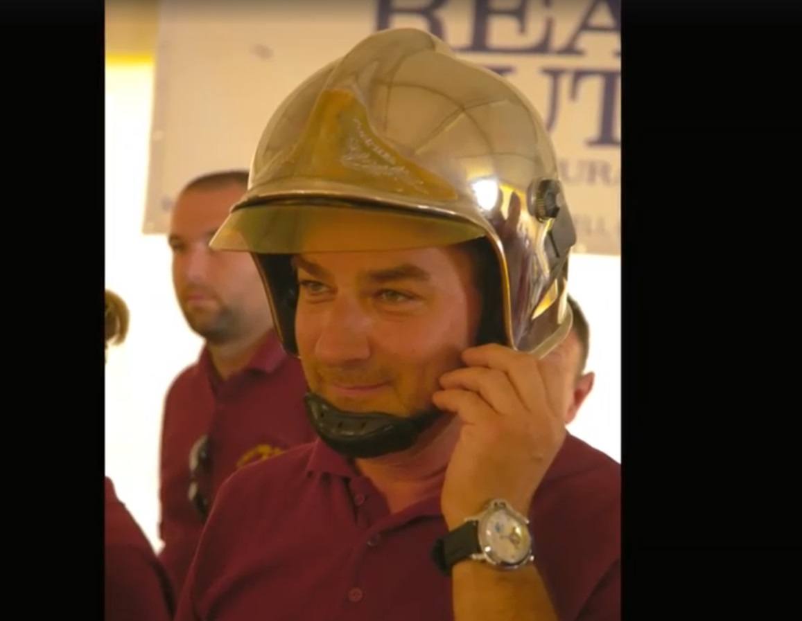 Vigili del fuoco di Merate, il capo squadra Malvestiti a riposo dopo oltre 30 anni