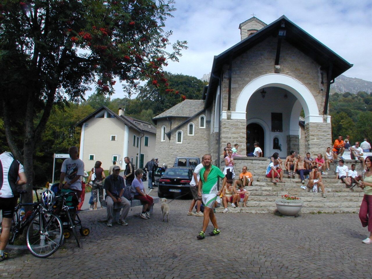 Parcheggi a pagamento ai Resinelli: la proposta lanciata da Mauro Piazza