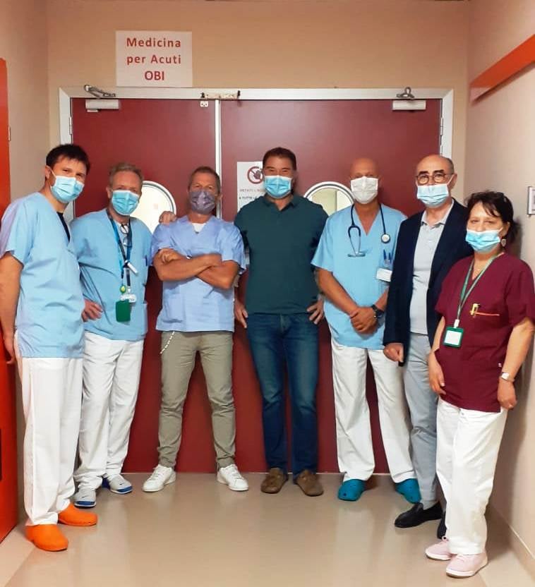 Antonio Rossi dimesso dall’ospedale: “Mi hanno rimesso a nuovo”