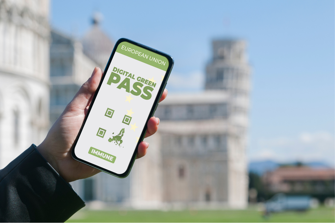 Green pass: dov’è obbligatorio ora e dove lo sarà in Italia