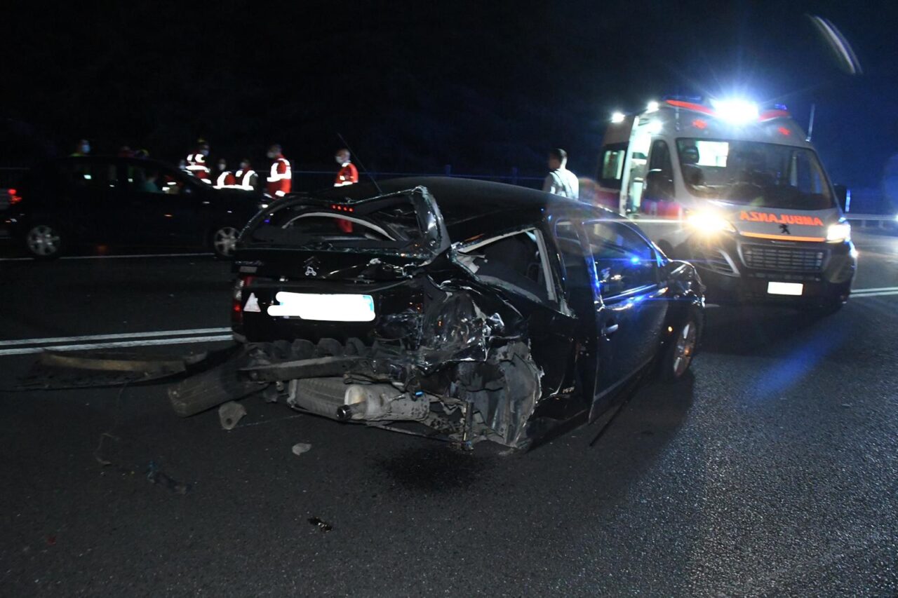 Tamponamento sulla Tangenziale Est, ferito un giovane di Cernusco