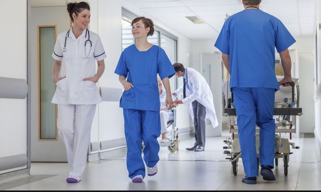 Infermieri: pubblicato il bando di Concorso per l’Asst di Lecco. 60 nuove assunzioni