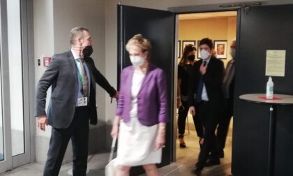 Rallenta la campagna vaccinale, Moratti a Lecco: “Recupereremo ad agosto”