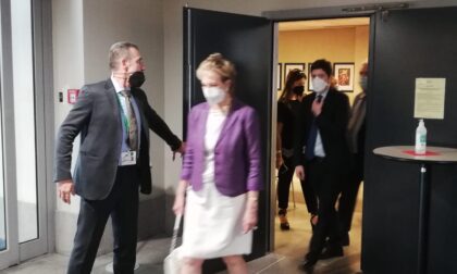 Rallenta la campagna vaccinale, Moratti a Lecco: “Recupereremo ad agosto”