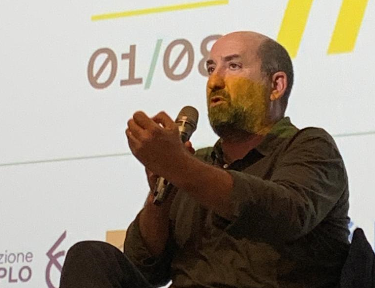 Antonio Albanese, un uomo d’acqua dolce che accende il fuoco sul Lecco Film Fest