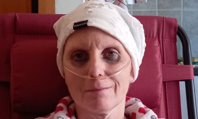 Raccolta fondi per le cure di Daniela Molinari: “A settembre parto per Houston ma sogno di poter ringraziare mia madre”