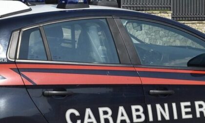 Spara al fratello per difendere la madre: ferito un 52enne