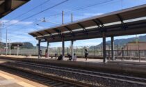 Lecco-Bergamo: niente treni fino a fine agosto. Odissea per i pendolari