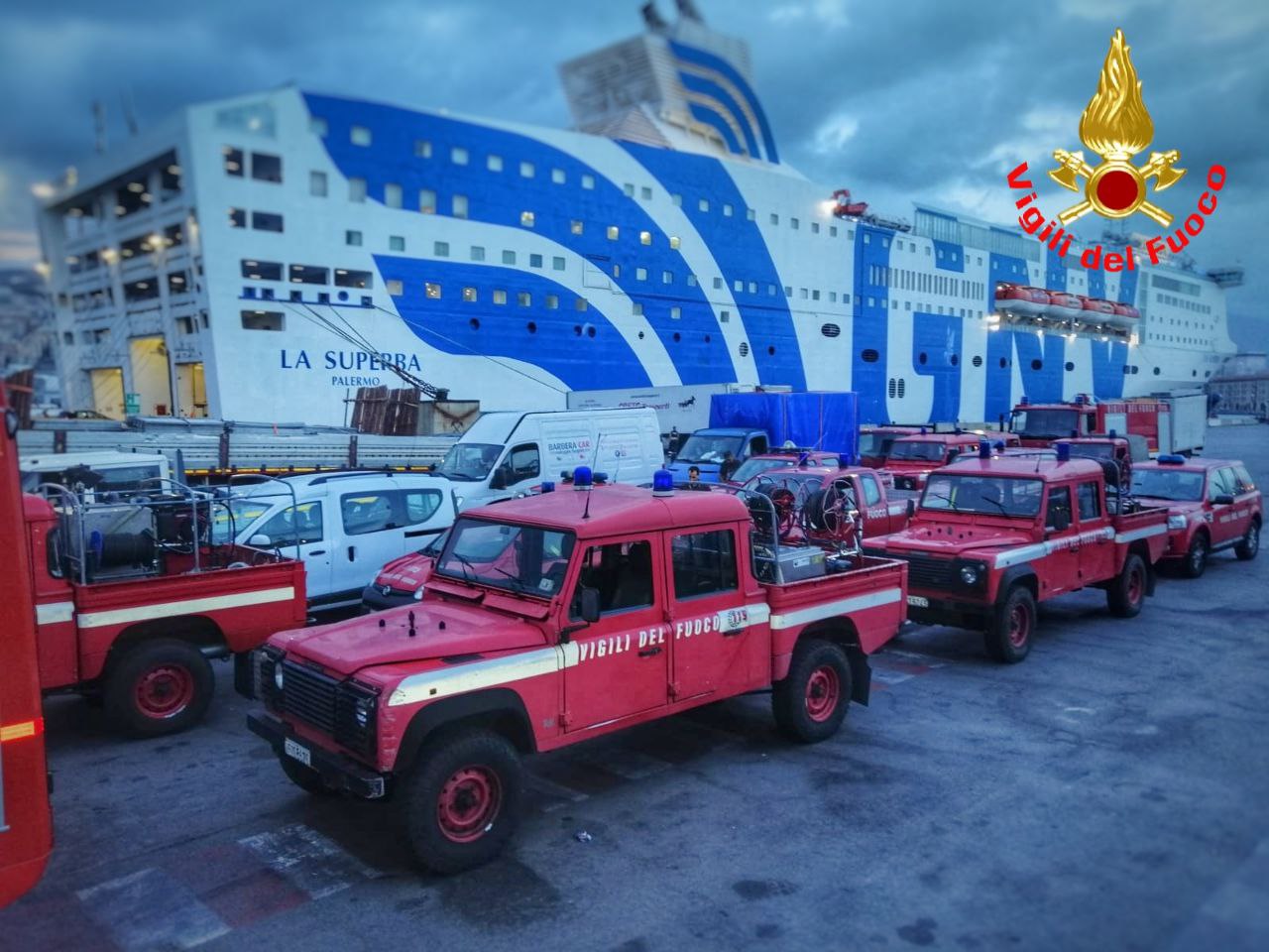 I Vigili del Fuoco di Lecco in Sicilia per domare gli incendi divorano l’isola