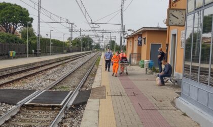 Malore in stazione: donna rianimata dai soccorritori