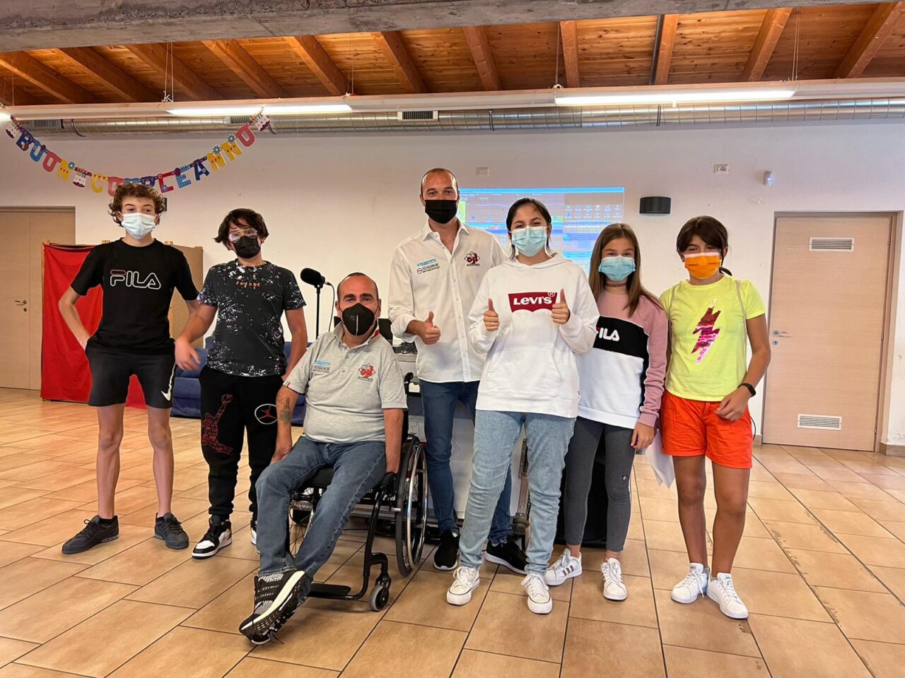 hey dj radio, radio lab